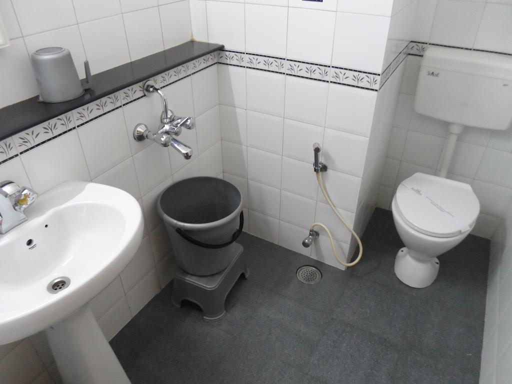 Hilltop Towers Kodaikanal Phòng bức ảnh